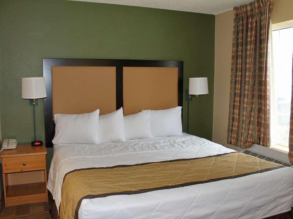 Hotel Extended America - - Germantown