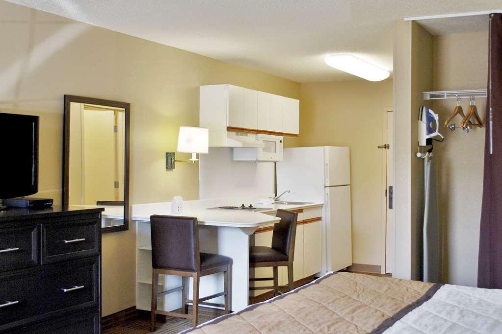 Extended America - - Germantown Hotel 2*